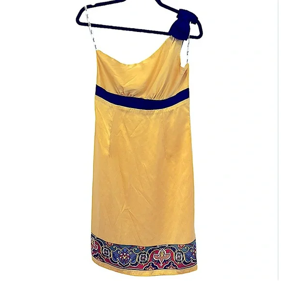 voom by joy han silk dress Vintage Y2K Voom By joy Han silk dress As seen worn by Paris Hilton in the early 2000s Small black dot in last frame, under the arm. Minor. Size marked M, but